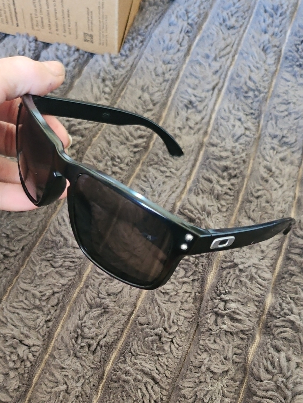 OAKLEY HOLBROOK!!
